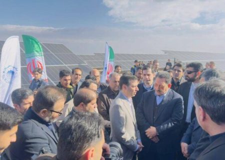 افتتاح نیروگاه ۱۰۰ مگاواتی فروغ کویر چادرملو با حضور وزیر صمت