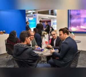 ادامه حضور فعال ارفع در دومین روز دهمین نمایشگاه معدن و فولاد یزد