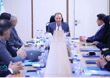 برات کریمی: نظام آموزشی مدیران بانک دی متحول می‌شود