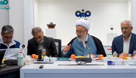 بازدیدحجت‌الاسلام و المسلمین فتوحی، رئیس منطقه ۲ بازرسی کل کشور و بازرس کل خراسان رضوی از کارخانجات تولیدی شرکت فولاد سنگان