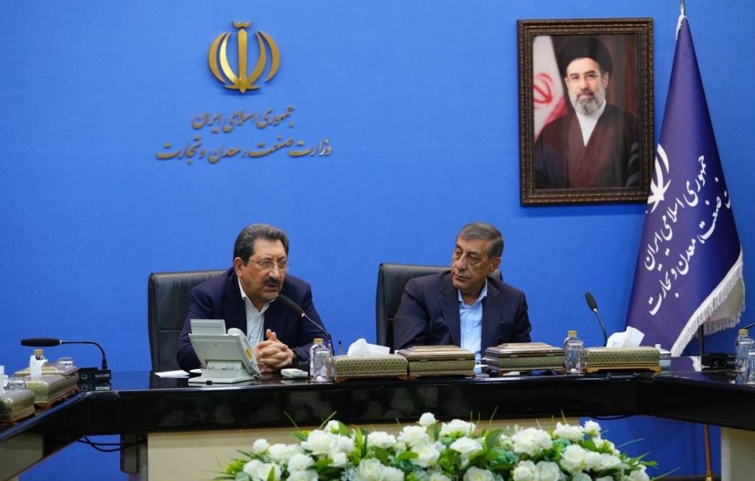 تقدیر معاون اجرایی رئیس جمهور از مجموعه وزات صمت/ حمایت‌های گسترده دولت برای پشتیبانی از واحدهای تولیدی آسیب‌دیده